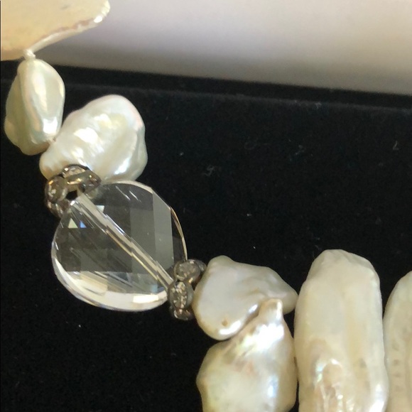 Stunning Baroque Pearl & Swarovski Necklace - Picture 5 of 6
